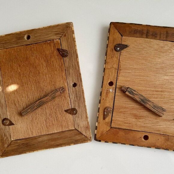 Two Bamboo Tropical Wooden Photo Frames  4" X 5.5" Tabletop Display - Picture 2 of 4